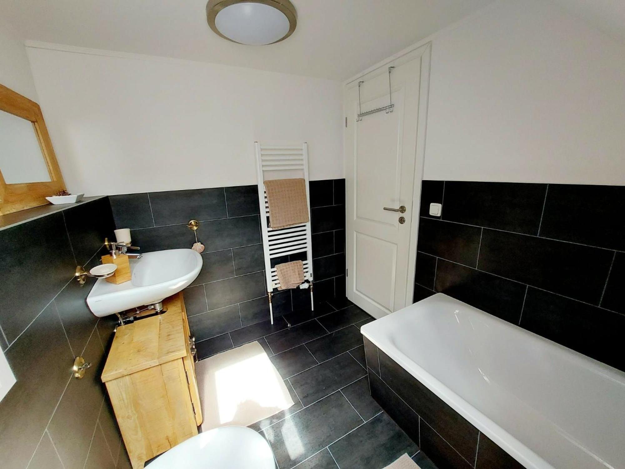 Hochwertiges Fischerhus Mit Terrasse Und Grill Ferienhaus *